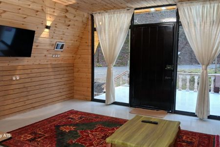 کلبه سوئیسی کنار رودخانه در اسالم - گیجاو