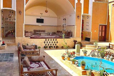 بومگردی در چهارمنار یزد - سه تخته