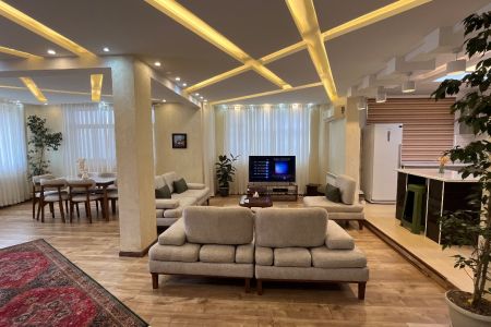 ویلا نزدیک میدان مالا در بندر انزلی