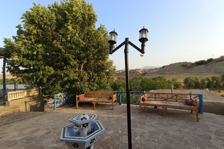 سوئیت سنتی در کلات - قلعه نو