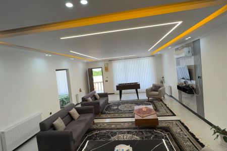 ویلا استخردار در فرح آباد