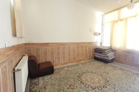 مجتمع اقامتی در کاشمر - اتاق عادی