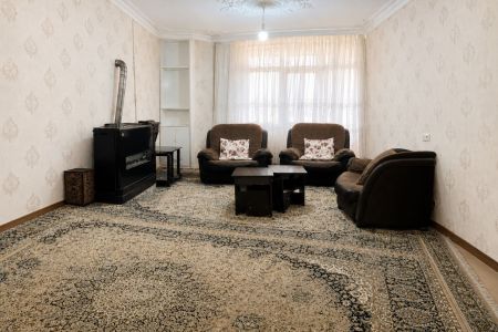 خانه مبله در بهارستان اصفهان - طبقه دوم
