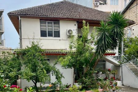 خانه ویلایی در آستارا - همکف