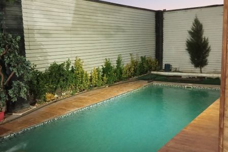 کلبه سوئیسی استخردار در چهارباغ - زکی آباد