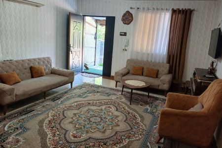 خانه مبله در امین آباد زیباکنار - همکف