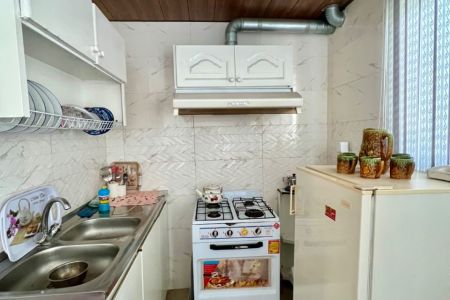 سوئیت جنگلی در جاده جواهرده - طبقه دوم