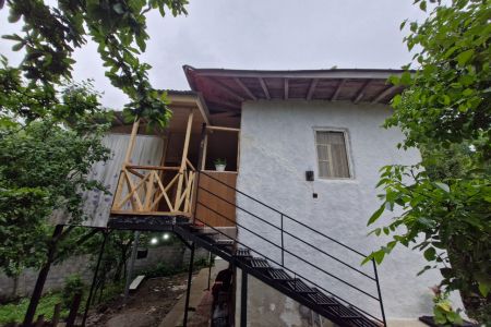 خانه روستایی در دریاچه قو رامسر - فیلدم