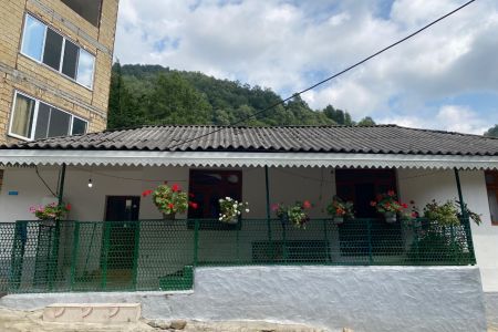 خانه روستایی در اسالم - لاکه تاشون