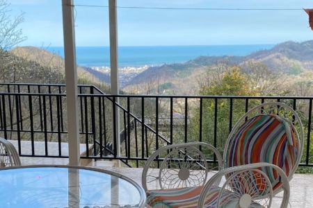 ویلا با ویو کوه و دریا در جاده جواهرده-واچکلایه