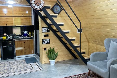 کلبه سوئیسی در شاندرمن - چپه زاد