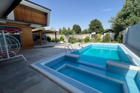 Pool Villa in Chaharbagh - Mohammadabad Afshar