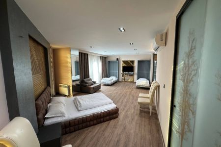 هتل آپارتمان در منجیل - vip جکوزی دار