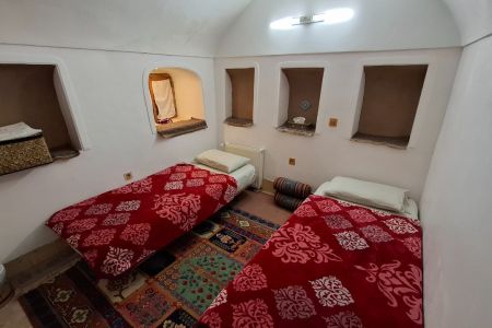 بومگردی در عقدا - دو تخته - طبقه ۲ - تیپ ۳