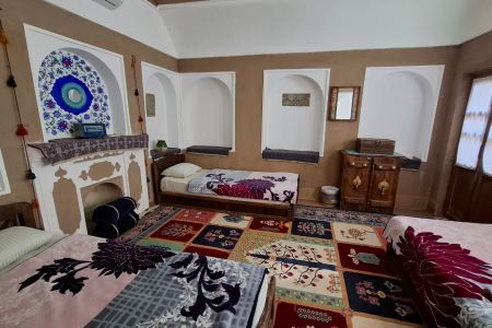 بومگردی در عقدا - سه تخته - طبقه ۲
