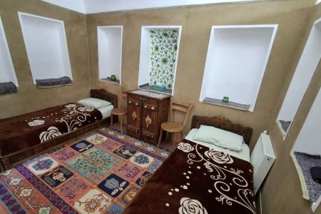 بومگردی در عقدا - دو تخته - همکف - تیپ ۲
