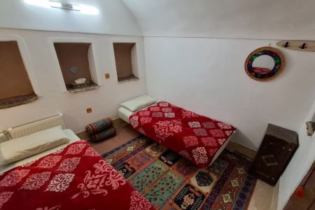 بومگردی در عقدا - دو تخته - طبقه ۲ - تیپ ۳
