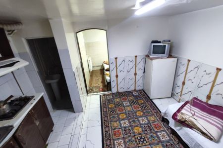 مهمان خانه نزدیک حرم - چهارتخته - زیرهمکف