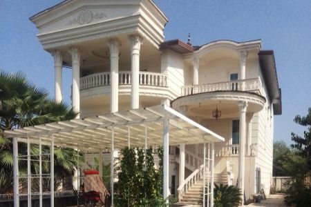 سوئیت مبله در کتالم رامسر - همکف