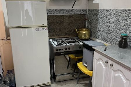 بومگردی در همدان - طبقه همکف