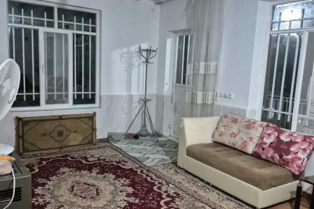 ویلا با حیاط سرسبز در قلعه خالصه مراغه