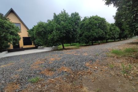 کلبه سوئیسی با جکوزی در سرخرود - سیرجارون