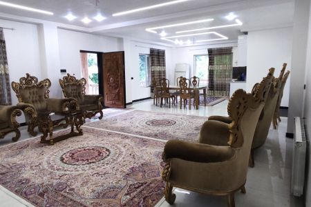 ویلا استخردار در قلعه رودخان - فوشه - همکف