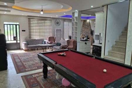 ویلا استخردار در چهارباغ - رامجین