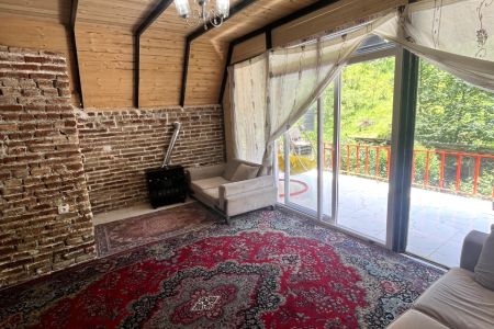 کلبه سوئیسی در جنگل های چابکسر - میانده