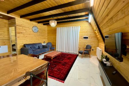 کلبه سوئیسی با بالکن دلباز در میرمحله ماسال