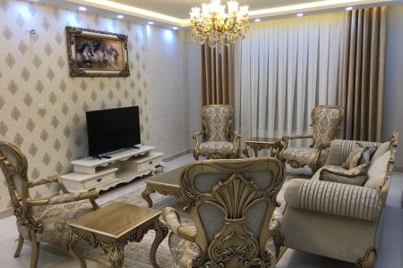 خانه مبله در شیراز - کوی وحدت - ط ۲ یا ۴