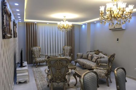 خانه مبله در شیراز - کوی وحدت - ط ۲ یا ۴