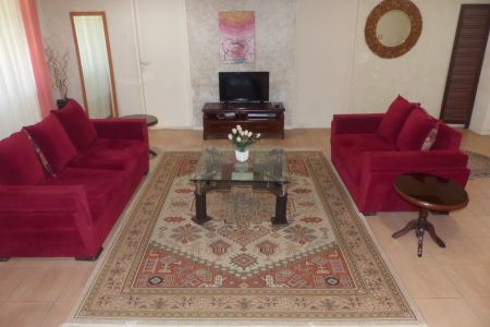 خانه حیاط دار در ایزدشهر - همکف