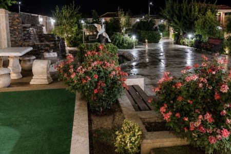 ویلا با حیاط مناسب دورهمی در اصفهان - باچه