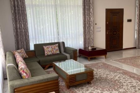 ویلا استخردار در وحیدیه