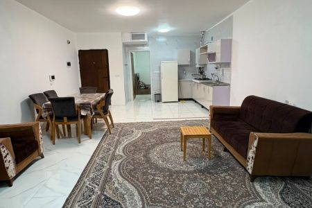 خانه مبله در شیراز - ریاستی - طبقه ۲