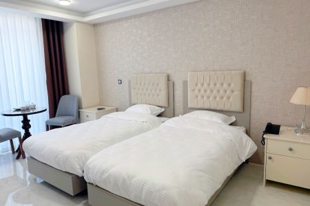 هتل آپارتمان در الیگودرز - توئین