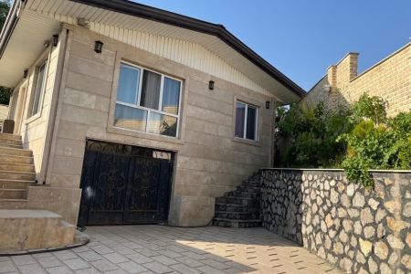 ویلا استخردار در ساوجبلاغ - آجین دوجین