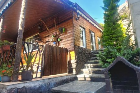 کلبه چوبی در لاهیجان - جیرگوابر