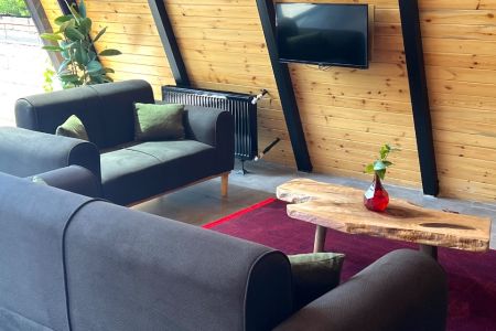 کلبه سوئیسی در بندرانزلی - طالب آباد