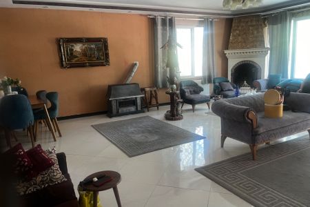 ویلا استخردار در چهارباغ - آغچه حصار