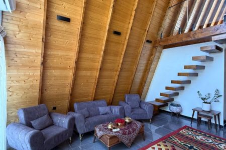 کلبه سوئیسی استخردار نشتارود - کترا