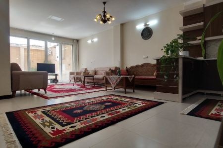 سوئیت مبله در اصفهان - خیابان جی - همکف