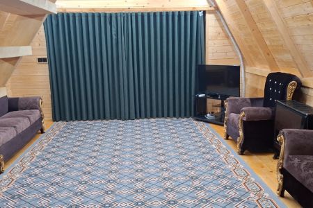 کلبه سوئیسی در لاهیجان - گرمابرود