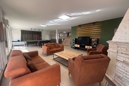 Duplex villa with a pool in Kohsar - 5 bedrooms