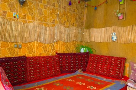 خانه ویلایی در اصفهان - مشتاق دوم - همکف