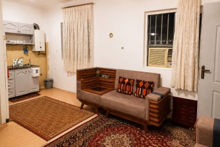 سوئیت با حیاطی نقلی در چابکسر