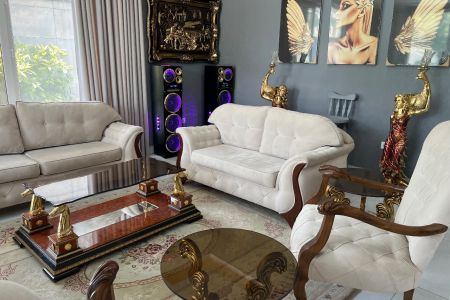 Pool Villa in Chaharbagh - Mohammadabad Afshar