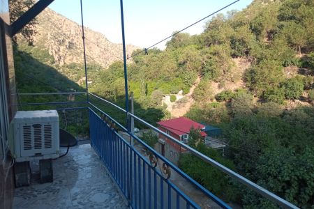 خانه با ویو کوه در نودشه - هوراز - طبقه دوم