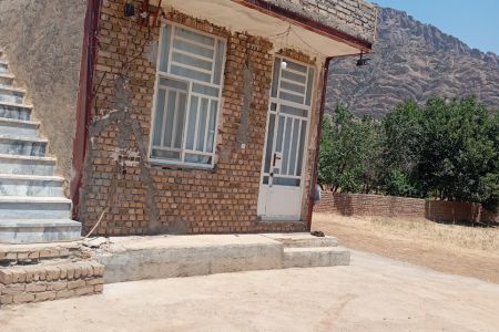 خانه باغ در خرم آباد - قلعه سنگی